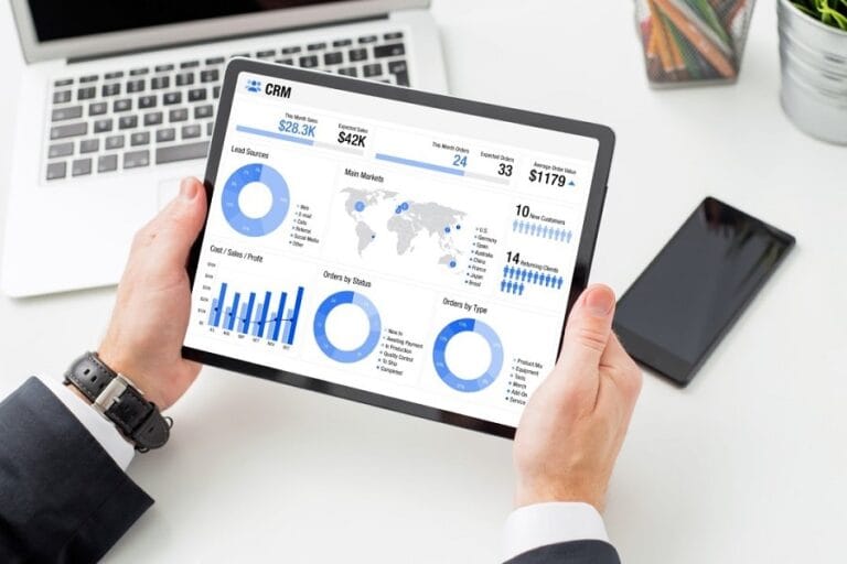 ارزیابی عملکرد CRM